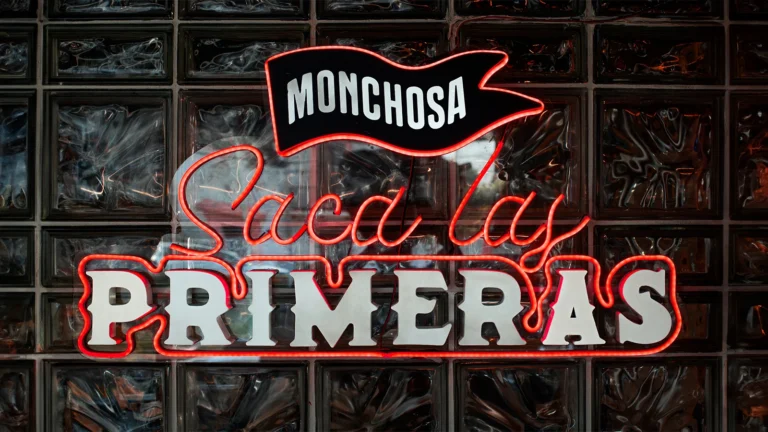 ASÍ ES LA NUEVA MOCHOSA: EL REGRESO DE LA COCINA DE BARRIO QUE EL PUERTO NECESITABA.